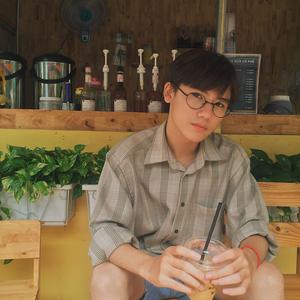 弓旭馨